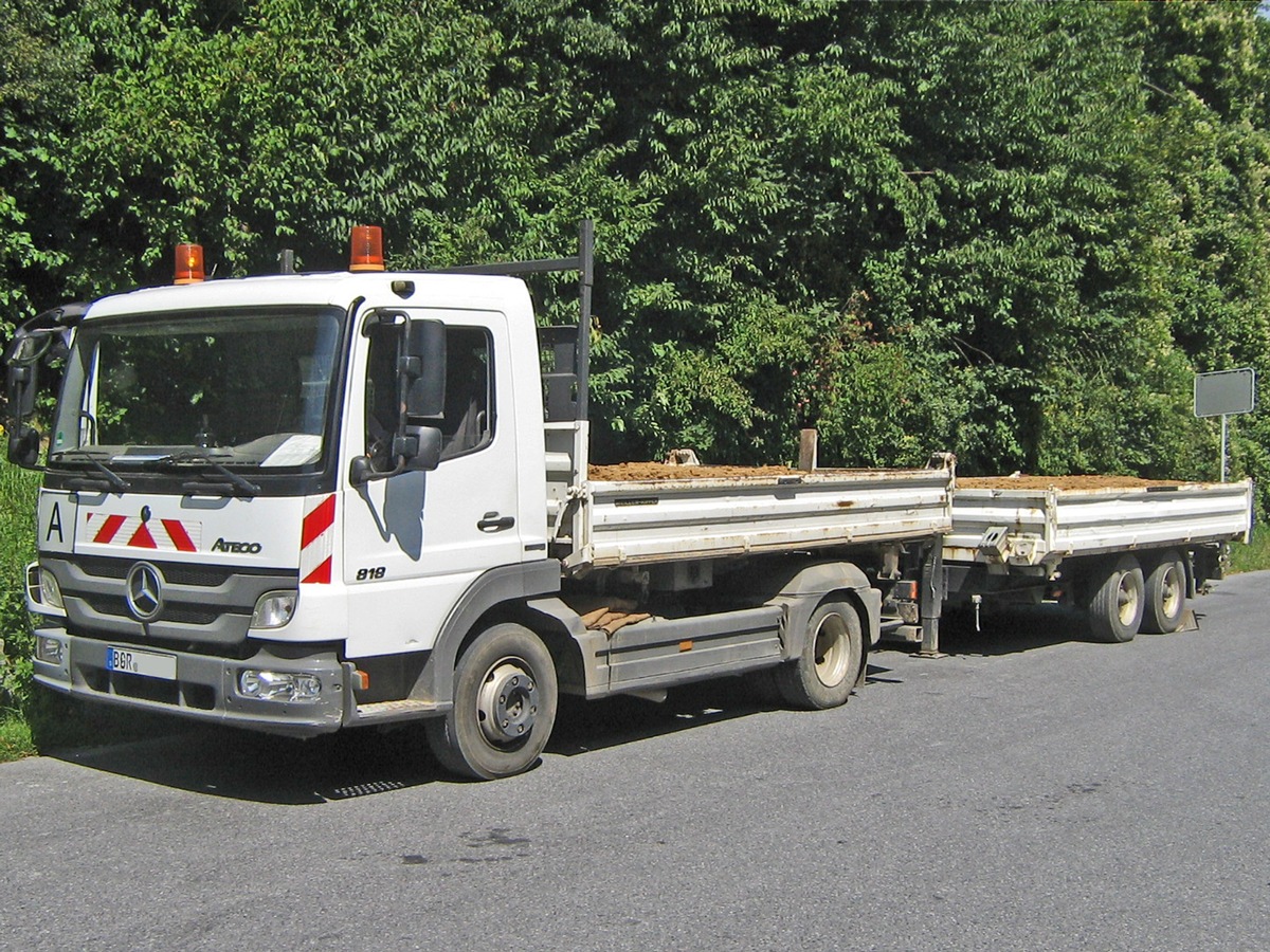 POL-ME: Polizei stoppt Lkw-Gespann mit 27 Prozent Überladung - Heiligenhaus - 2007171