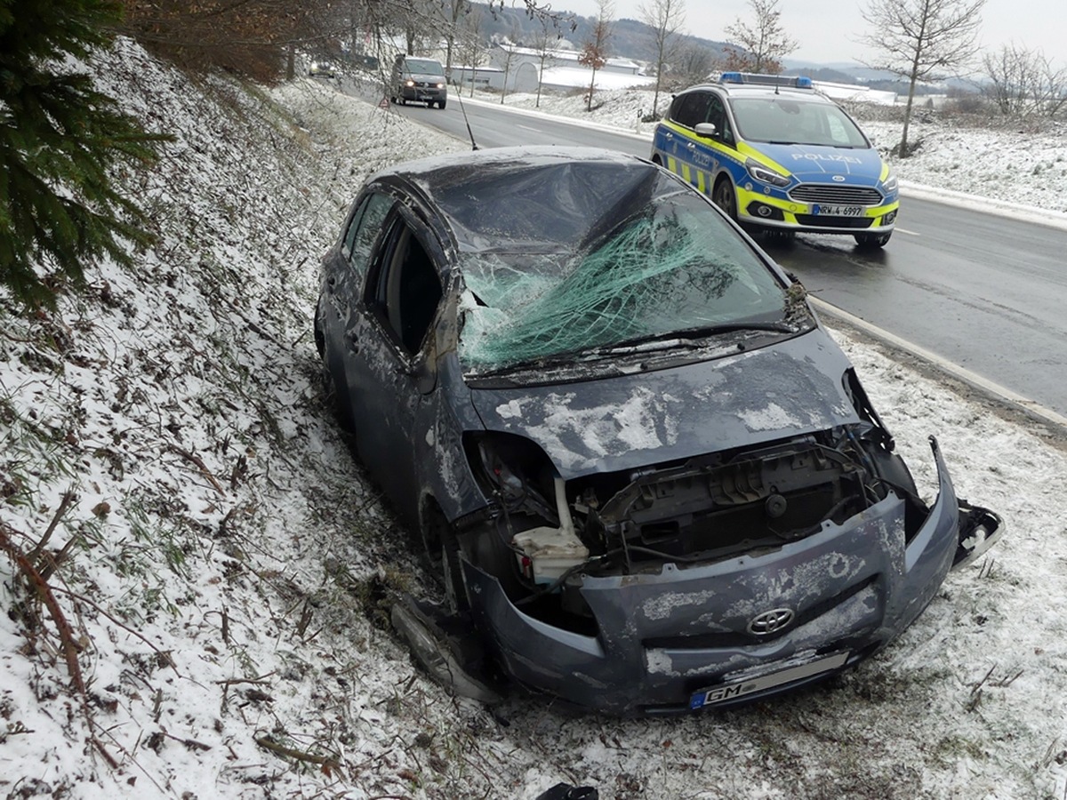 POL-GM: 090221-0097: Zwei Leichtverletzte bei Glätteunfällen