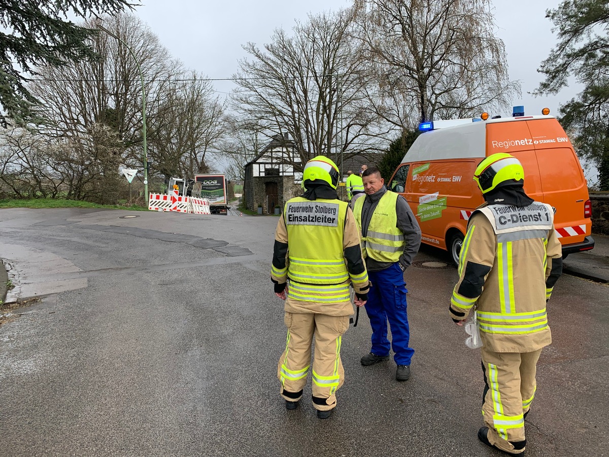 FW-Stolberg: Gasaustritt an Transportleitung