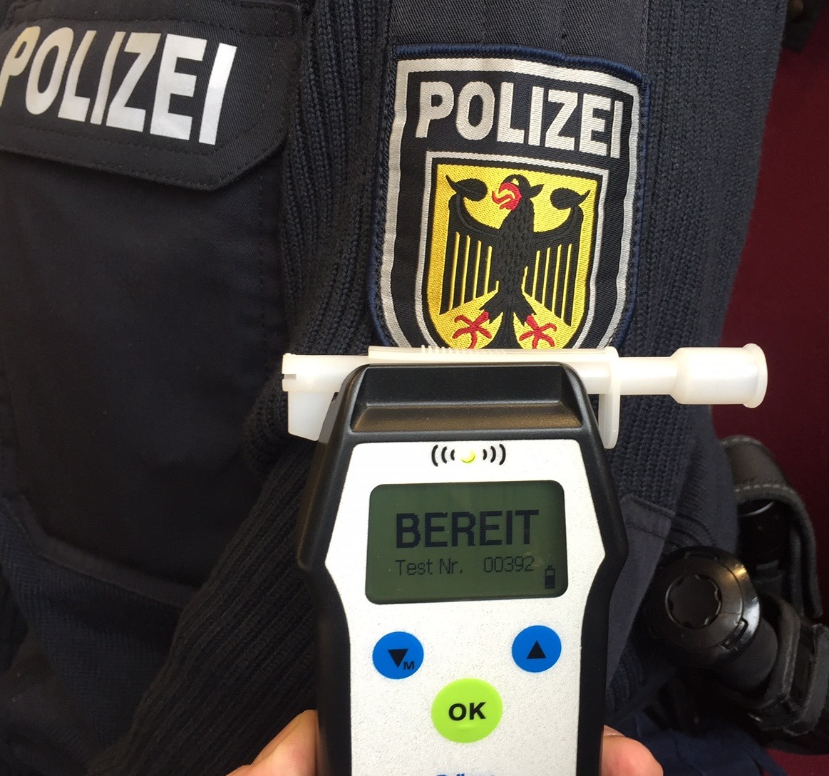 BPOL-KS: Bundespolizei nimmt 20-Jährigen mit zwei Promille fest