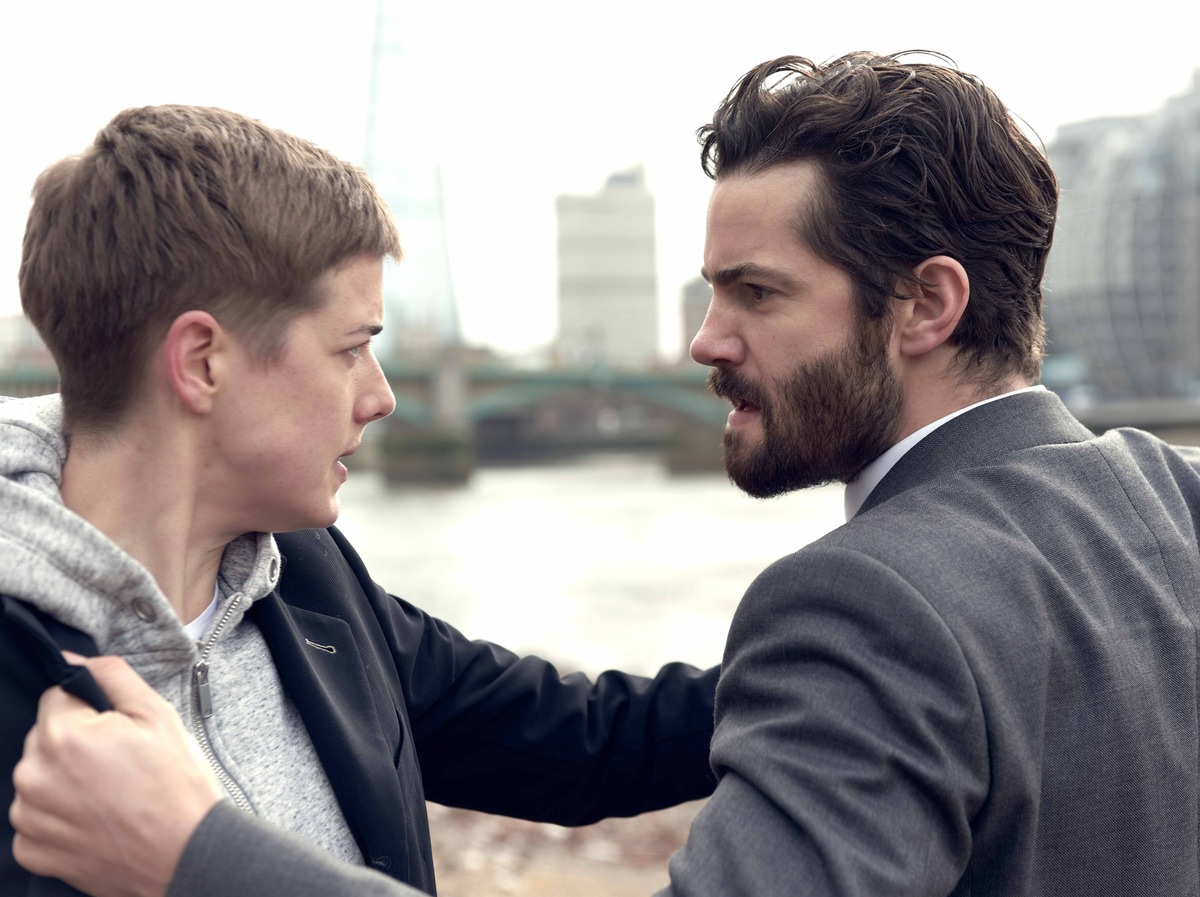 Dreiteilige Thriller-Serie &quot;Hard Sun&quot; von Neil Cross im ZDF /  Mit Agyness Deyn und Jim Sturgess (FOTO)