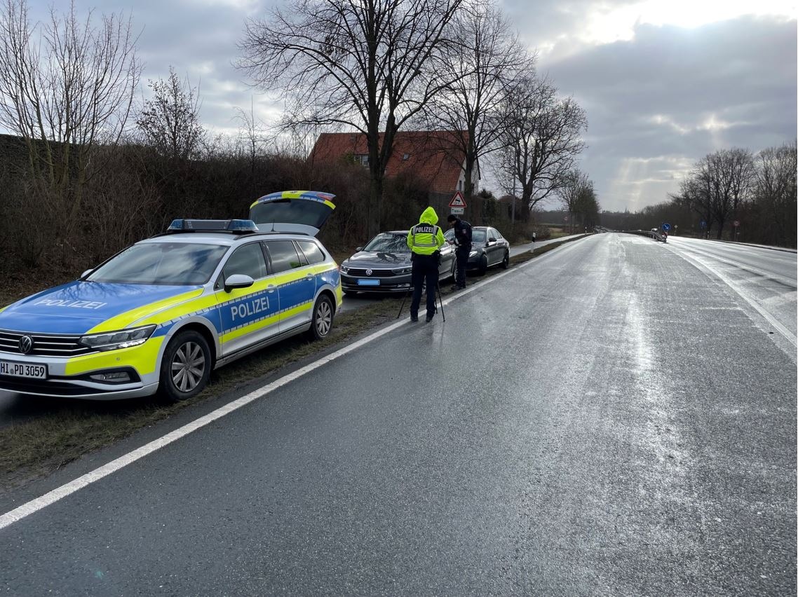 POL-HI: Bilanz polizeilicher Verkehrskontrollen - Niemand berauscht unterwegs, dafür etliche Fahrer zu schnell