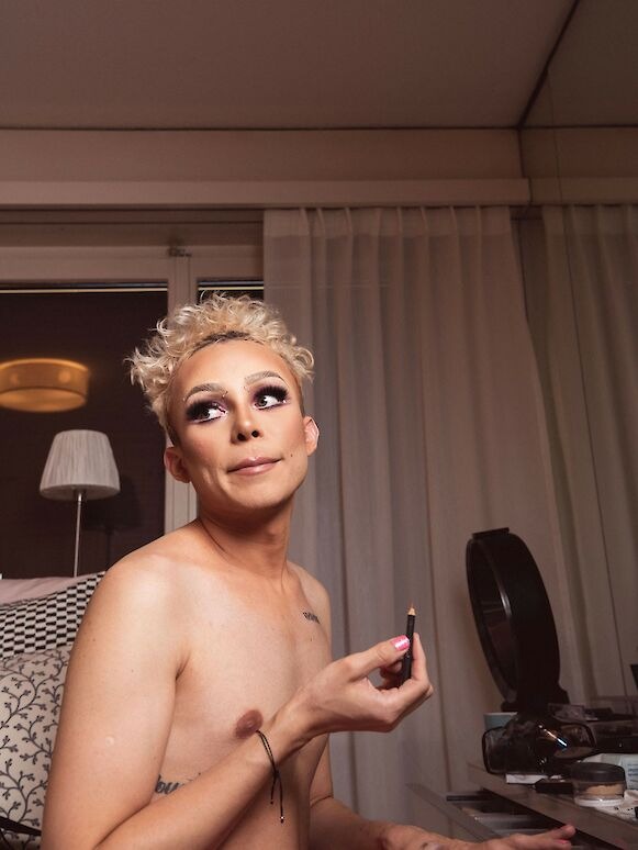 BLOGPOST: #prba20: &quot;Aus dem Leben einer Dragqueen&quot; ist Schweizer PR-Bild des Jahres