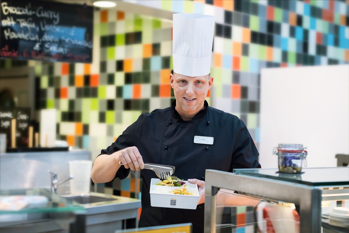 Fokus auf gesunde Ernährung: Vegane Mittagsgerichte in den Helios Cafeterien der Region Ost