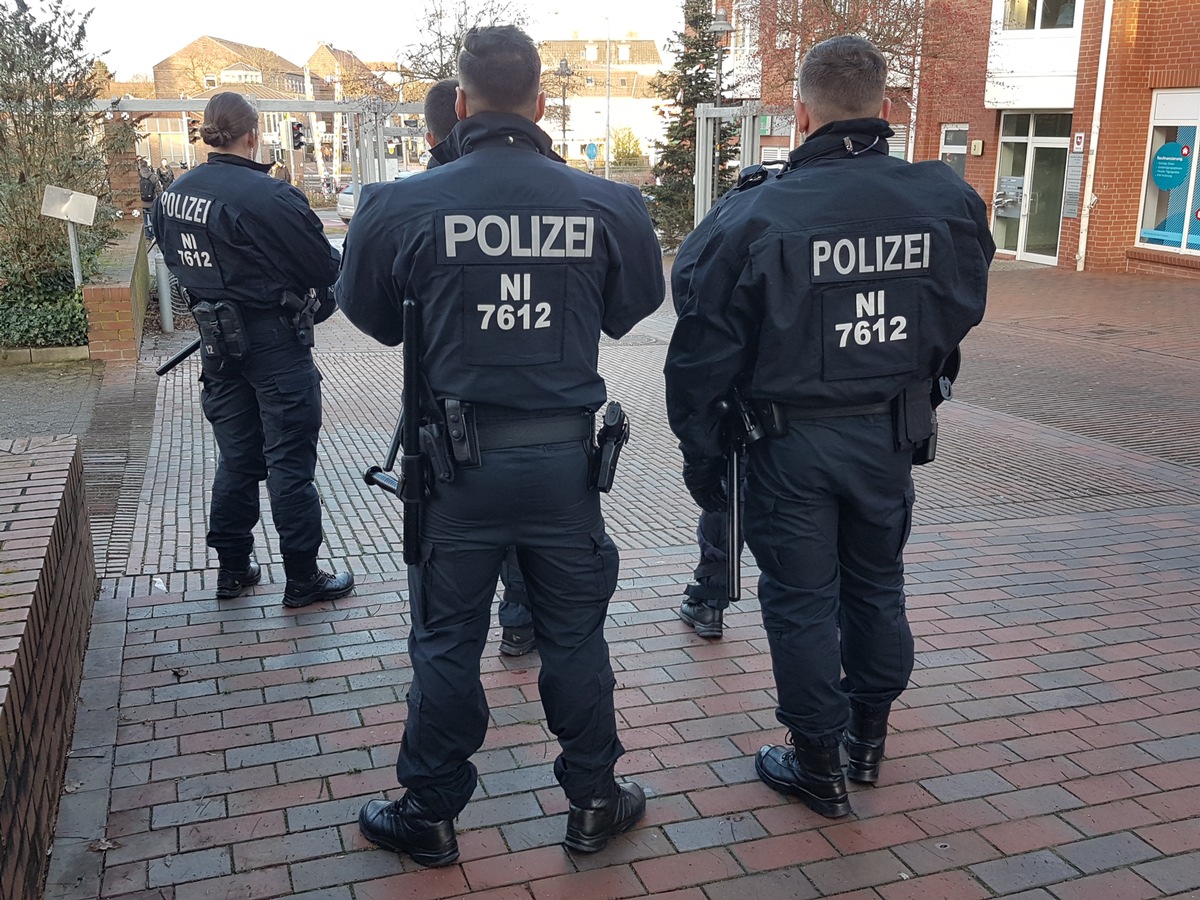 POL-STD: Demonstration in Buxtehude friedlich und störungsfrei verlaufen