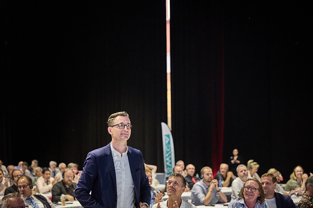 Beat Imhof succède à Casimir Platzer en tant que président de GastroSuisse