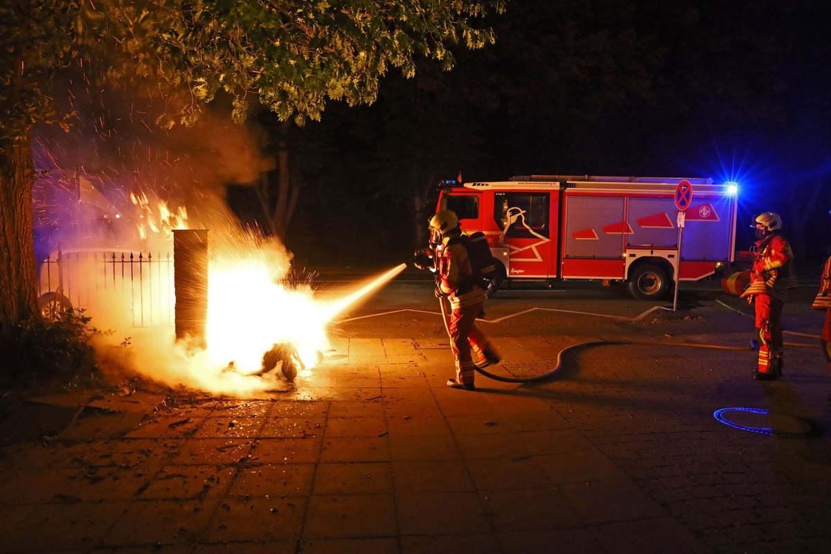 POL-LG: ++ Haftbefehle gegen 15 und 16 Jahre alte Mädchen erlassen ++ Serie von brennenden Altpapiercontainern - Schaden an Lüneburger Ratsbücherei ++ Ermittlungen dauern an ++