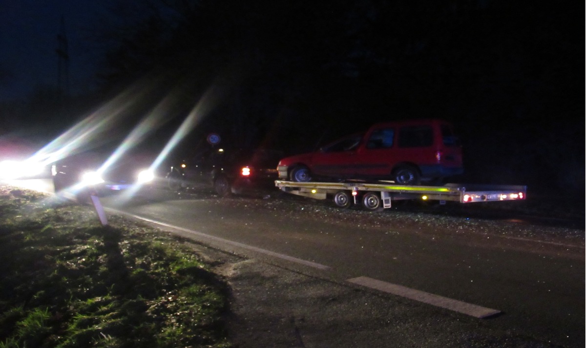 POL-NI: Nienburg-Verkehrsunfall mit 2 Verletzten