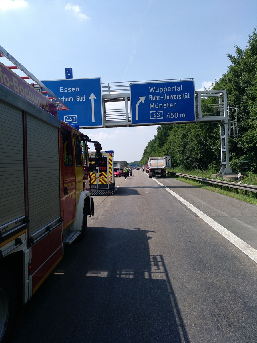 FW-BO: Verkehrsunfall auf der A44