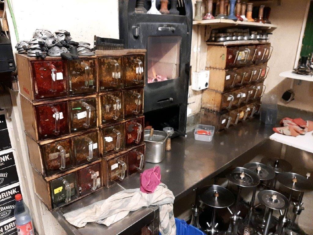 HZA-DD: Zoll stellt in Dresdner Shishabars über 50 Kilogramm unversteuerten Wasserpfeifentabak sicher