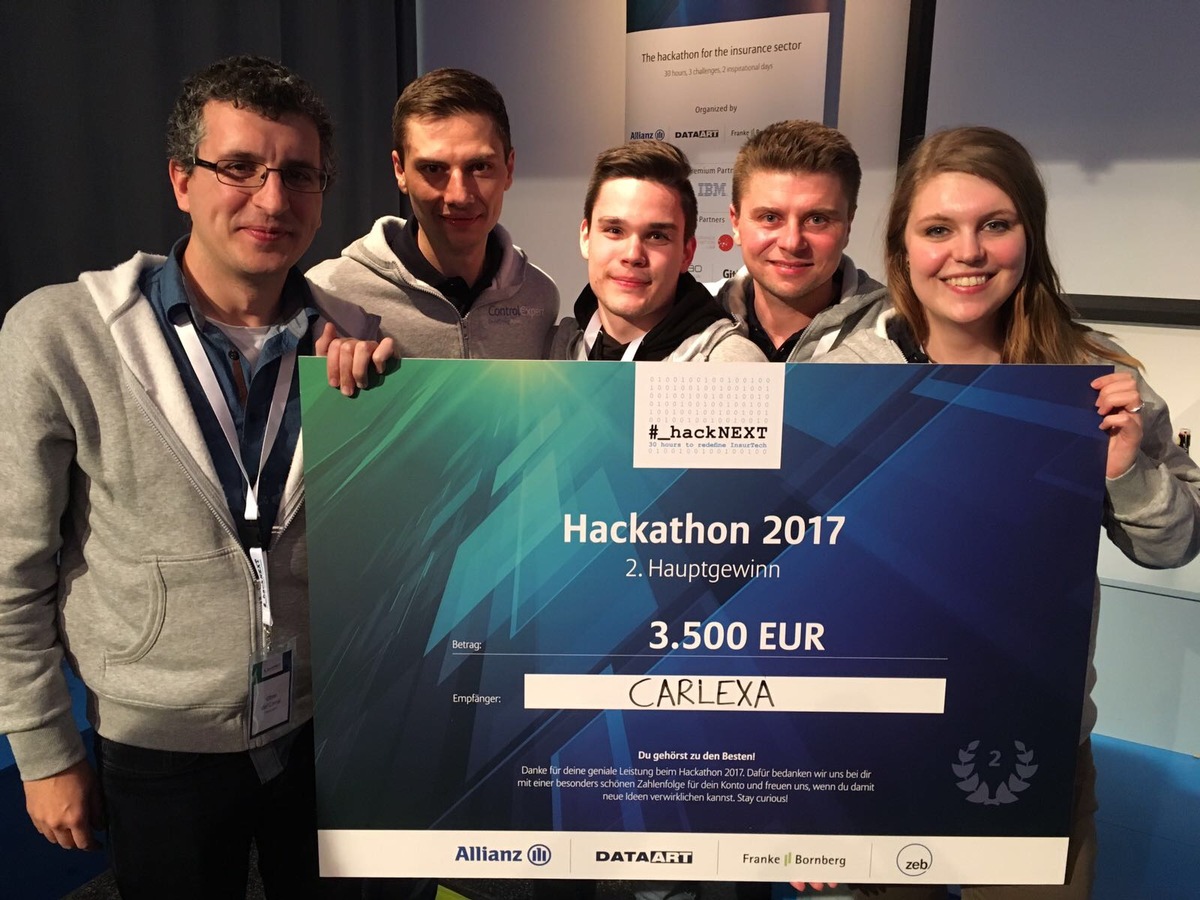 Platz 2 für die Entwickler von Control Expert beim Hackathon #_hackNext in München