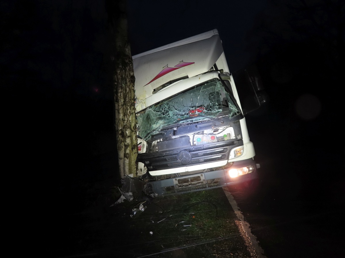 POL-STD: Horneburger und Himmelpfortener Polizei suchen Unfallverursacher und Zeugen