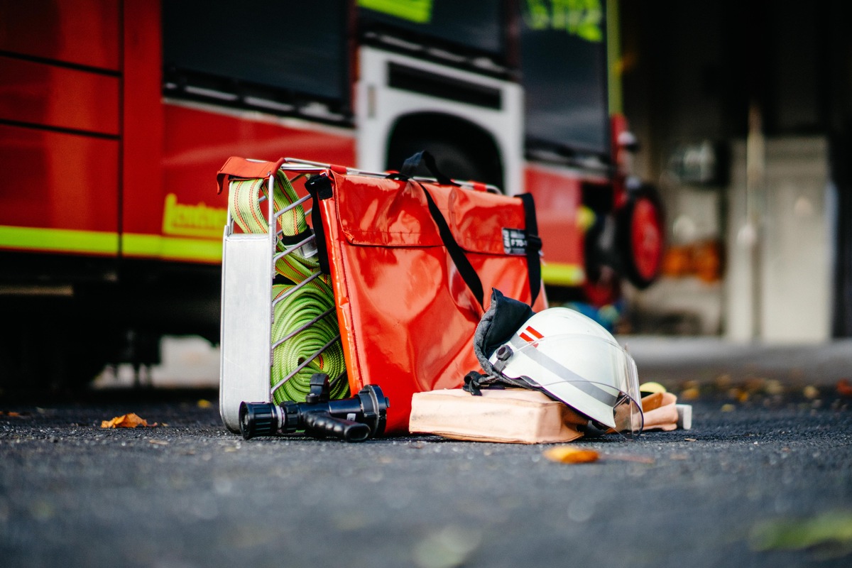 FW Bremerhaven: Kohlenstoffmonoxid-Alarm im Stadtteil Lehe