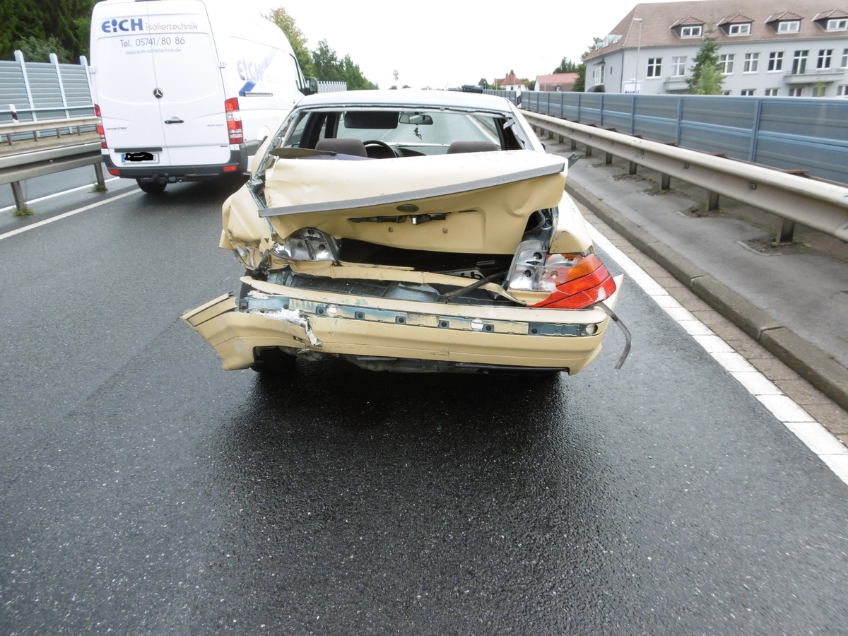 POL-NOM: Verkehrsunfall auf der B243