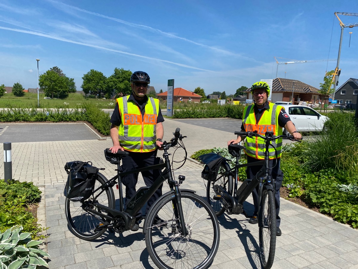 POL-WHV: Polizei Varel mit Dienstfahrrädern unterwegs - Kontrollen im Stadtgebiet durchgeführt (Bild)