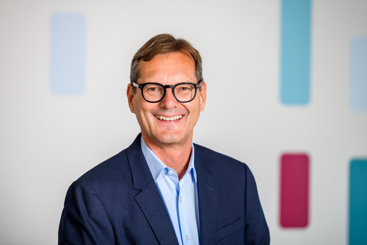 Dirk Borowsky wird neuer Executive Director für Sales &amp; Marketing / bei Plusnet