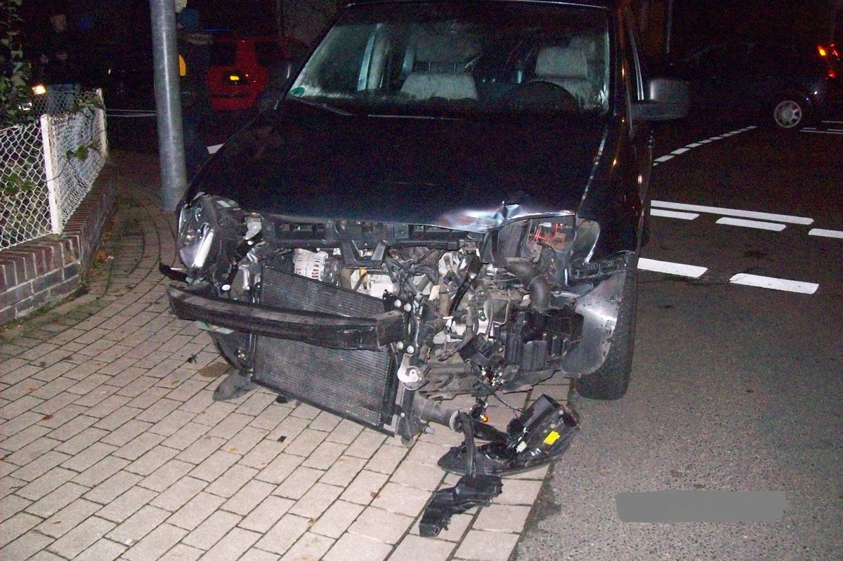 POL-STH: Verkehrsunfall mit einer verletzten Beifahrerin