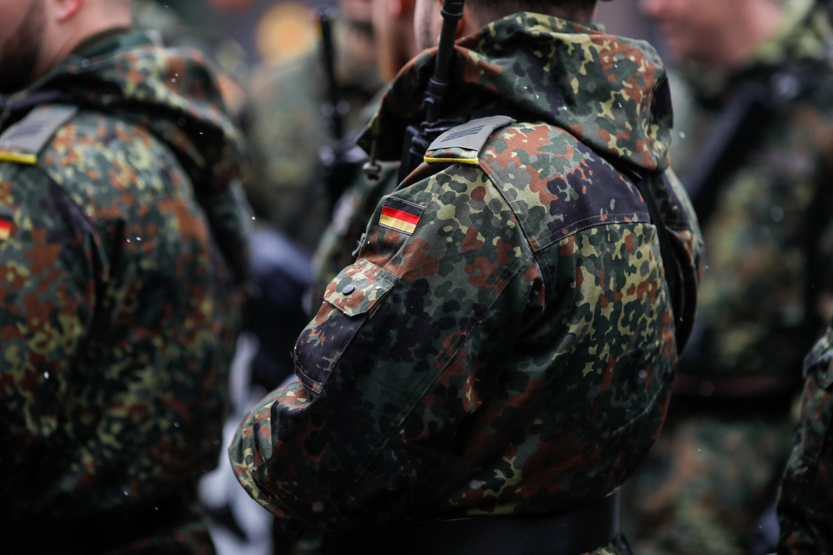 &quot;Deutschland braucht einen unverstellten Blick auf seine Armee.&quot; Kabel Eins startet im Oktober mit der Reportage-Reihe &quot;Unsere Bundeswehr: Missionen, Menschen, Emotionen&quot; in der Prime Time