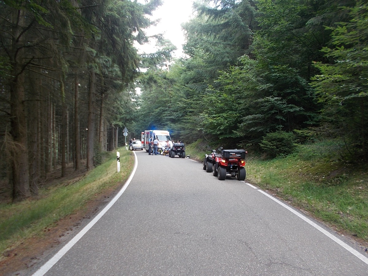 POL-PDLD: St. Martin-71-jähriger Quadfahrer wird bei einem Verkehrsunfall mit Fahrerflucht schwer verletzt