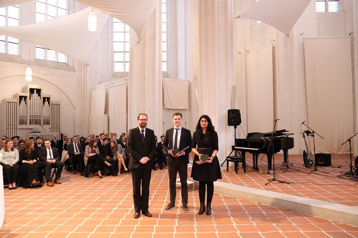 FERCHAU Lübeck vergibt Förderpreis