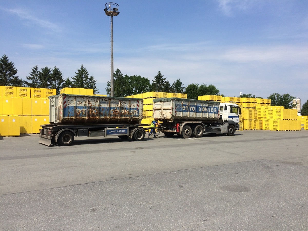 Startschuss für das Porenbeton-Recycling im Ytong Werk Wedel