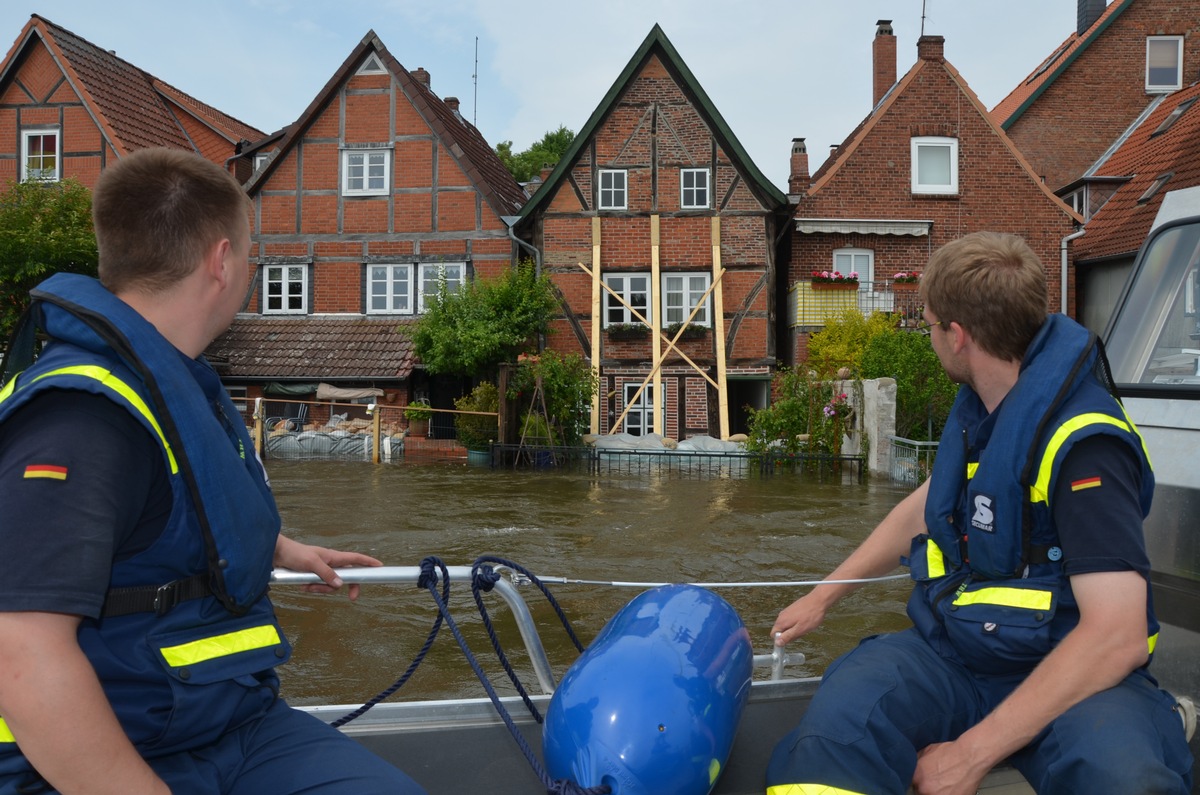 THW LVBEBBST: Hochwasser 2013 - Einsatz der Rekorde für das THW / Sachsen-Anhalt, die damals am stärksten betroffene Region / Medialer Rückblick des THW-Landesverbandes Berlin, Brandenburg, Sachsen-Anhalt