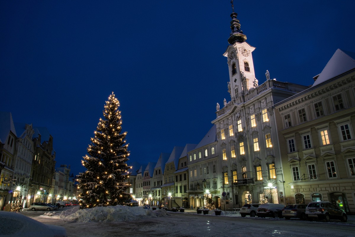 Steyr - Österreichs offizielle Christkindlstadt - BILD