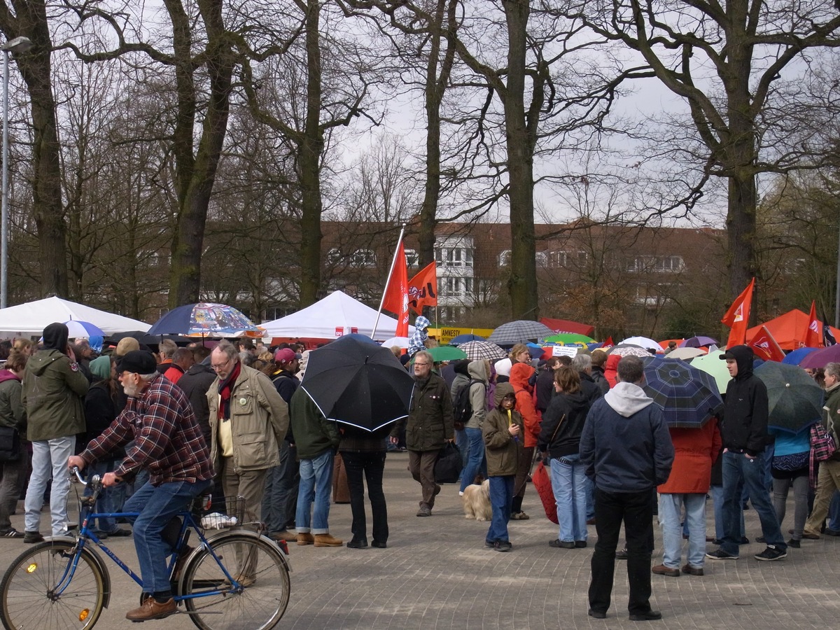 POL-WL: Demonstrationen ohne besondere Vorkommnisse