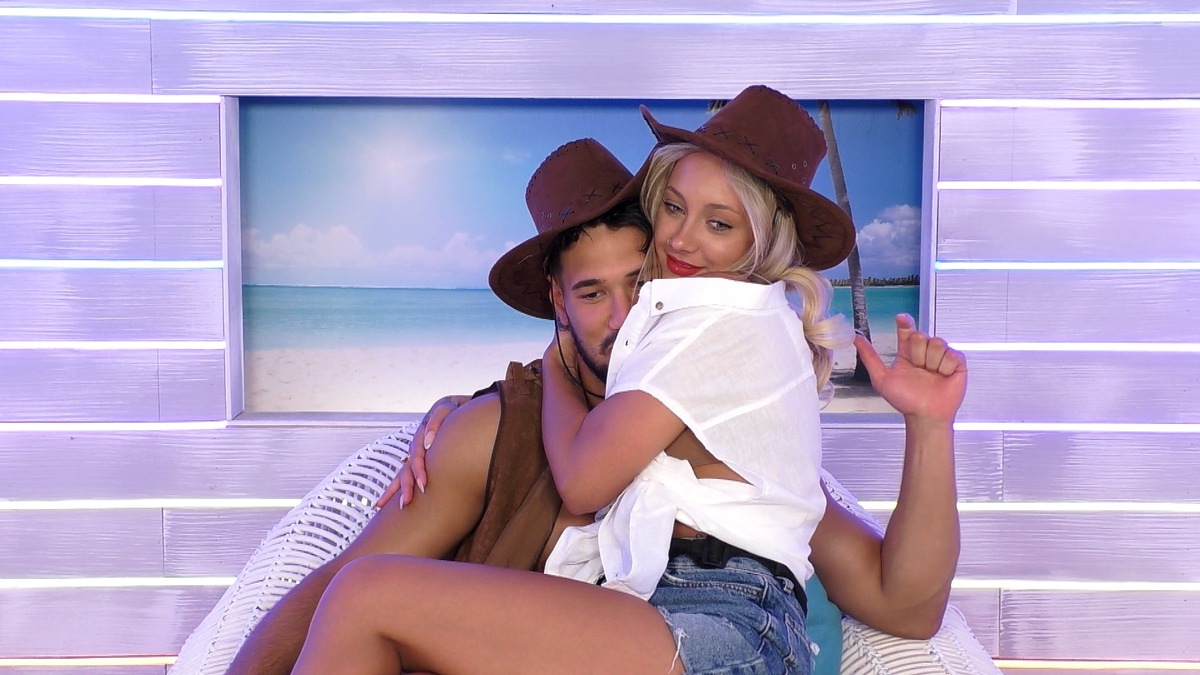 &quot;Love Island&quot;: / Höhenflug für Mark und Crush-Absturz für Carina!