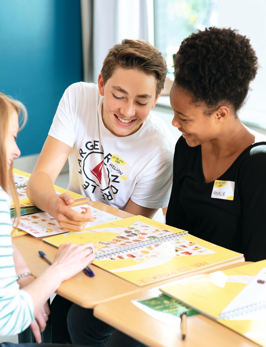 Ernährung, Bewegung, Verantwortung: Bildungsprojekte der EDEKA Stiftung starten ins neue Schuljahr