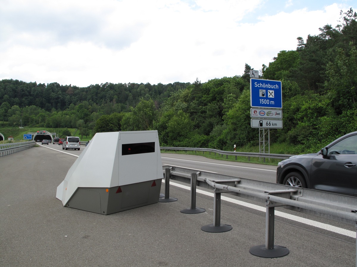 POL-LB: Polizeipräsidium Ludwigsburg setzt ersten Enforcement-Trailer zur Geschwindigkeitsüberwachung ein