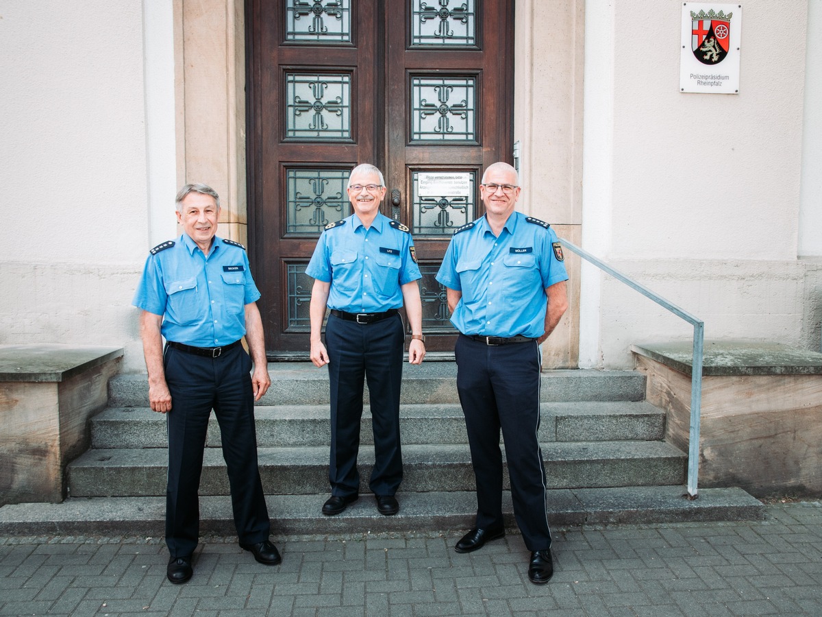 POL-PPRP: Wechsel in der Leitung der Polizeiinspektion Germersheim zum 01.06.2022