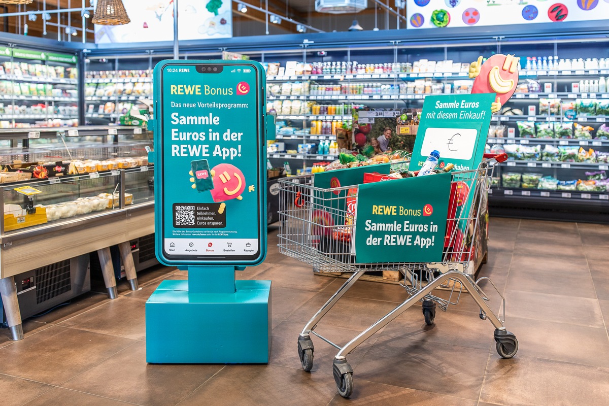 Mehr sparen mit REWE Bonus: Euros statt Punkte - Bonusprogramm für individuelle Vorteile / Neues Vorteilsprogramm ist für REWE der nächste Schritt innerhalb der digitalen Angebotskommunikation