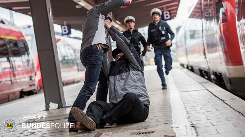 Bundespolizeidirektion München: Mehrere Körperverletzungen am Wochenende