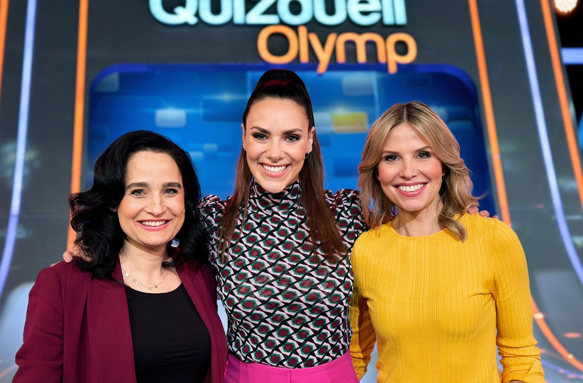 Medizinerinnen gegen den &quot;Quizduell-Olymp&quot;: Dr. Yael Adler und Dr. Julia Fischer bei Esther Sedlaczek / &quot;Quizduell-Olymp&quot; am Freitag, 31. Mai, 18:50 Uhr im Ersten