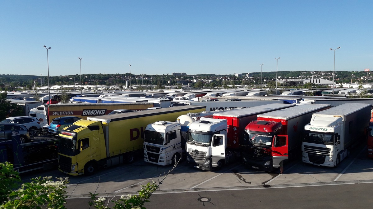 POL-MA: Hockenheim/ Sinsheim/BAB 6/Sandhausen/BAB 5: Präventive Alkoholkontrollen - jeder neunte  LKW-Fahrer betrunken - &quot;Spitzenreiter&quot; über vier Promille