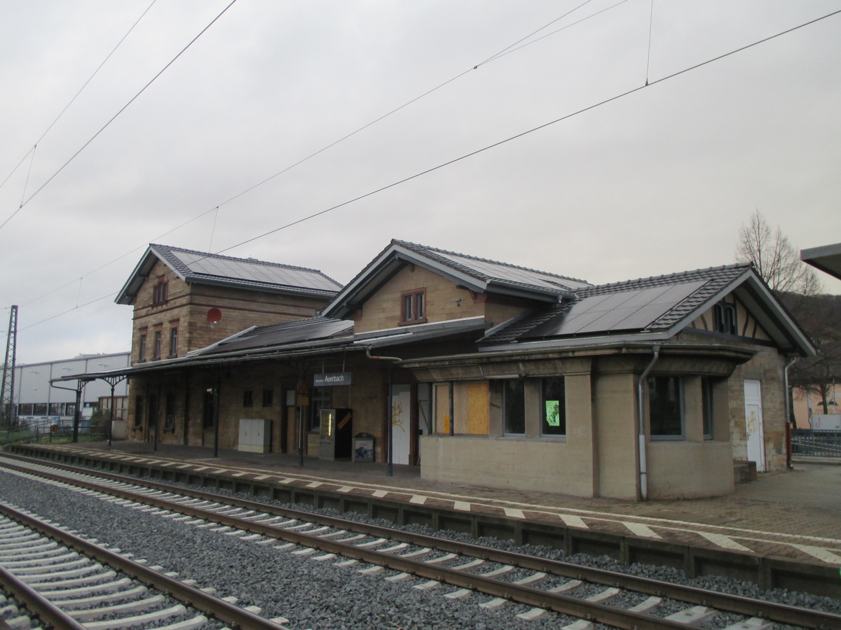 Kulturdenkmal Auerbacher Bahnhof - Schlagregensicherheit und Luftdichtheit fachgerecht gelöst