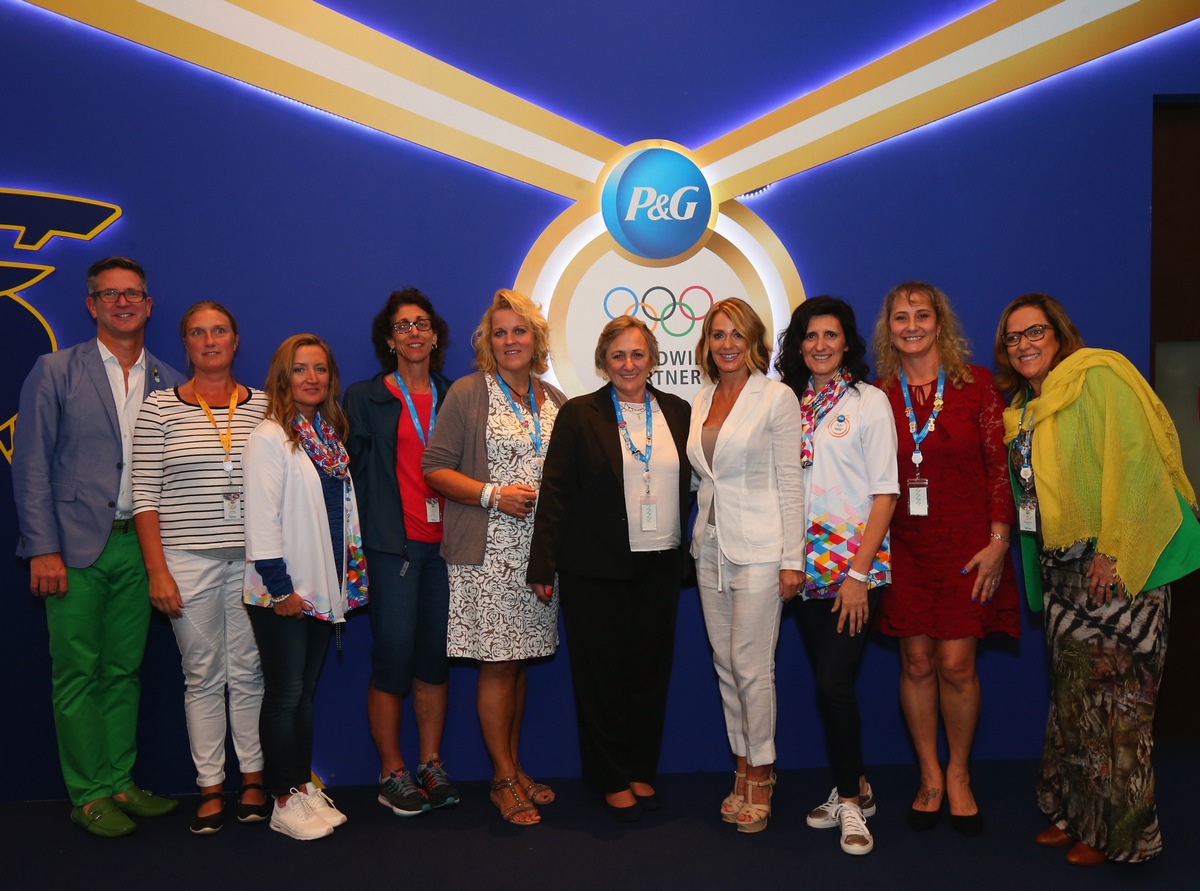 Eröffnung des P&amp;G Family Home 2016 in Rio / Die Marken von P&amp;G schaffen für Athleten, deren Mütter und Familien ein Zuhause fernab der Heimat bei den Olympischen Spielen 2016 in Rio