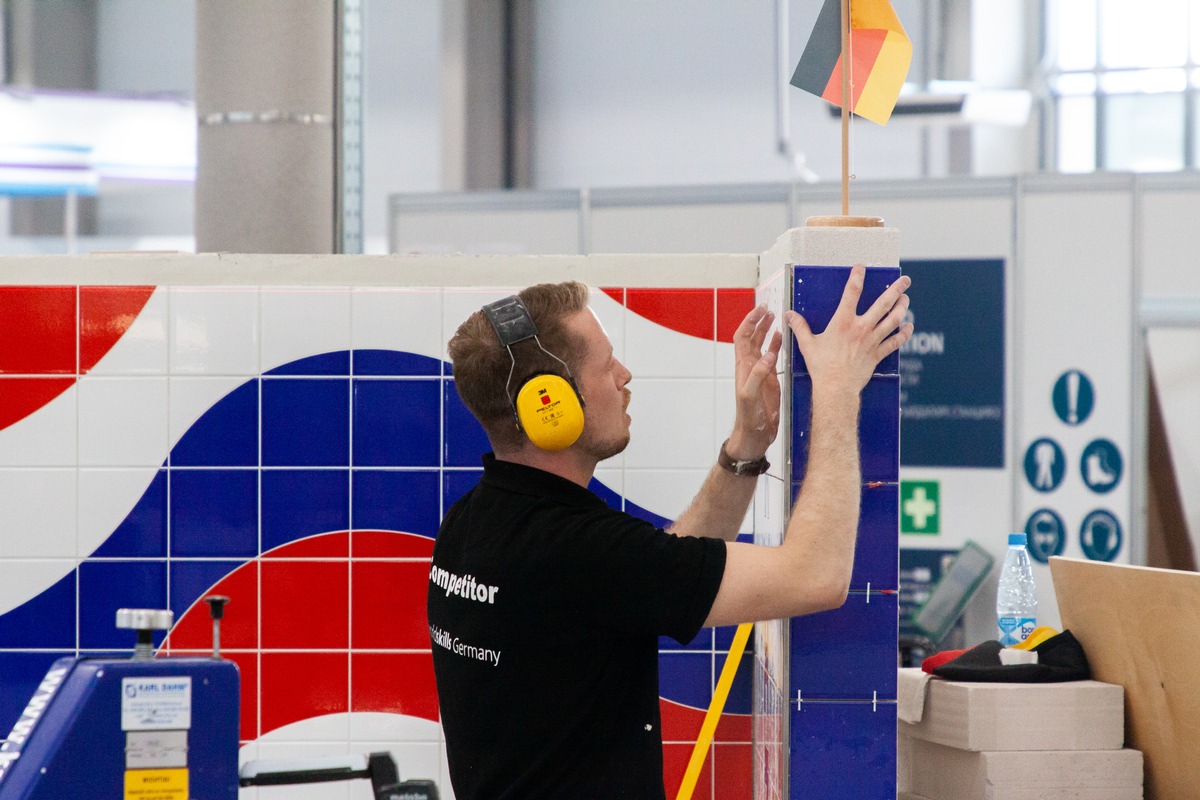 WorldSkills 2019 in Kasan ist beendet / Fliesenleger Janis Gentner holt Gold