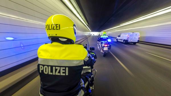 POL-REK: Ferraris gestohlen - Frechen