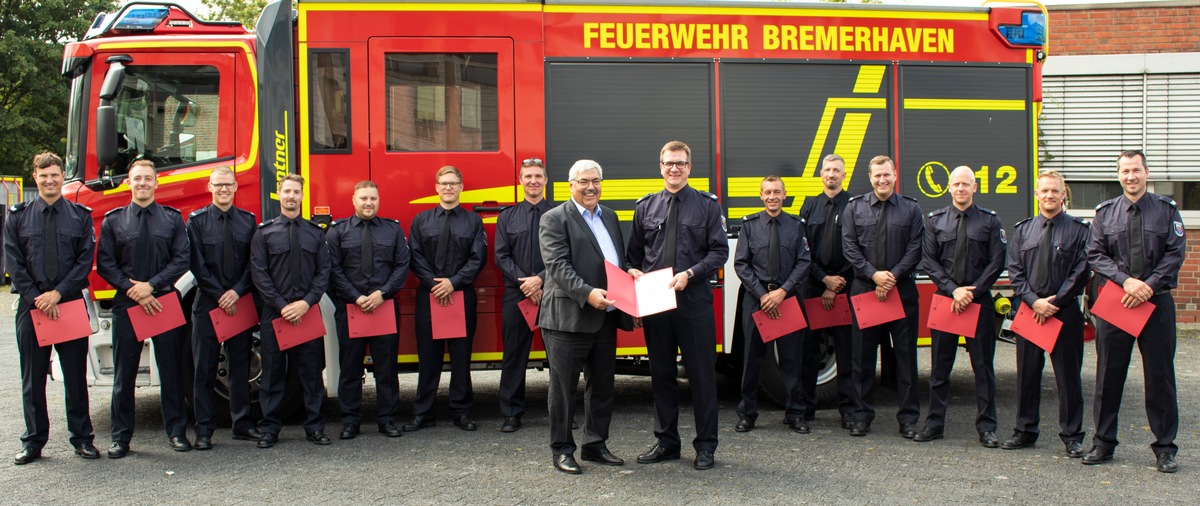 FW Bremerhaven: Beförderungen bei der Feuerwehr Bremerhaven