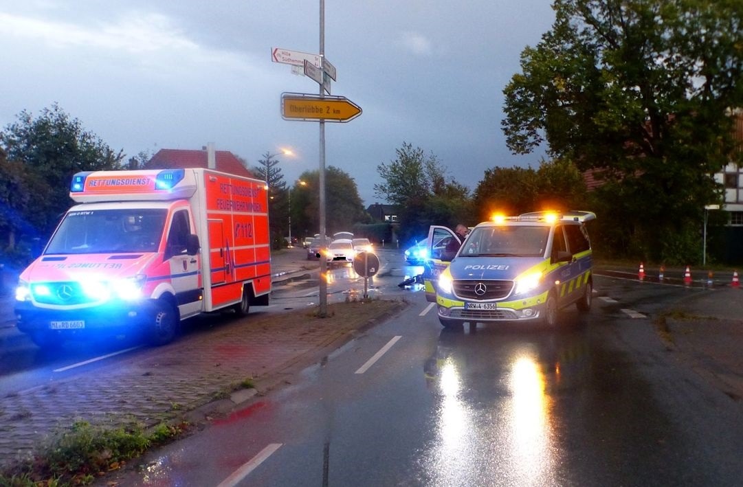 POL-MI: Kradfahrer zieht sich schwere Verletzungen zu