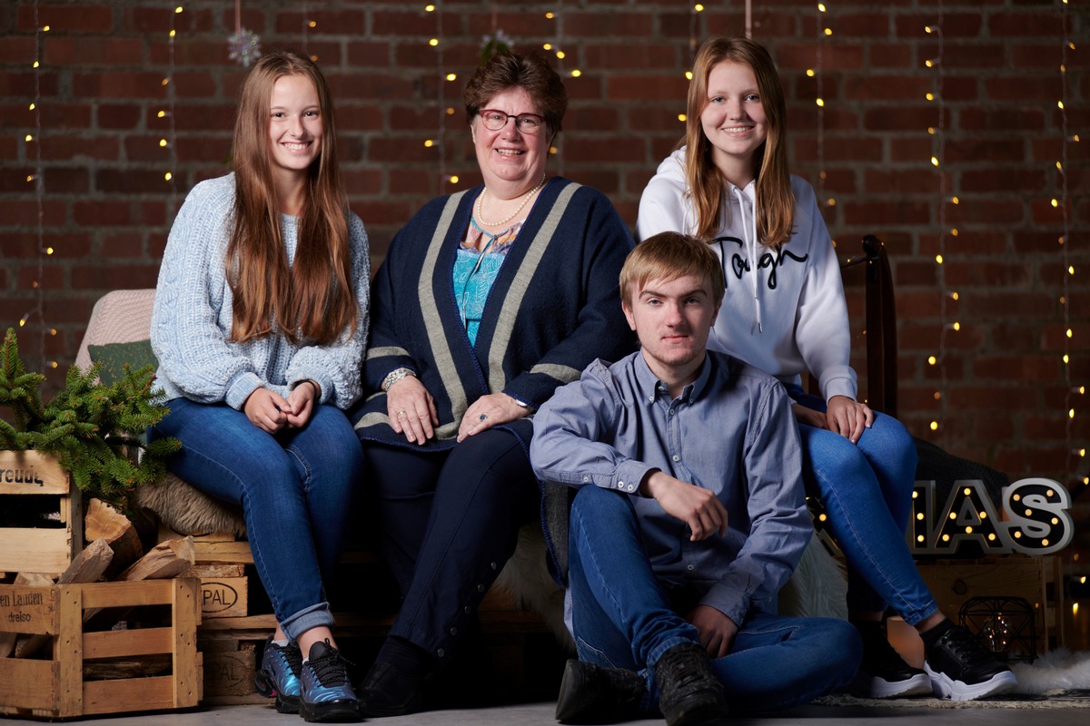 Weihnachtsgrüße zum Fest: Pixum veranstaltet Fotoaktion im Bethanien Kinder- und Jugenddorf Bergisch Gladbach