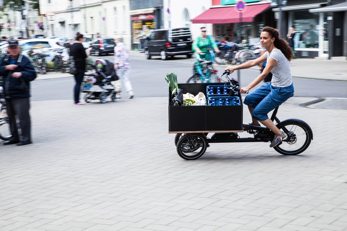 Transport per Muskelkraft / 23. Internationale Spezialradmesse in Germersheim