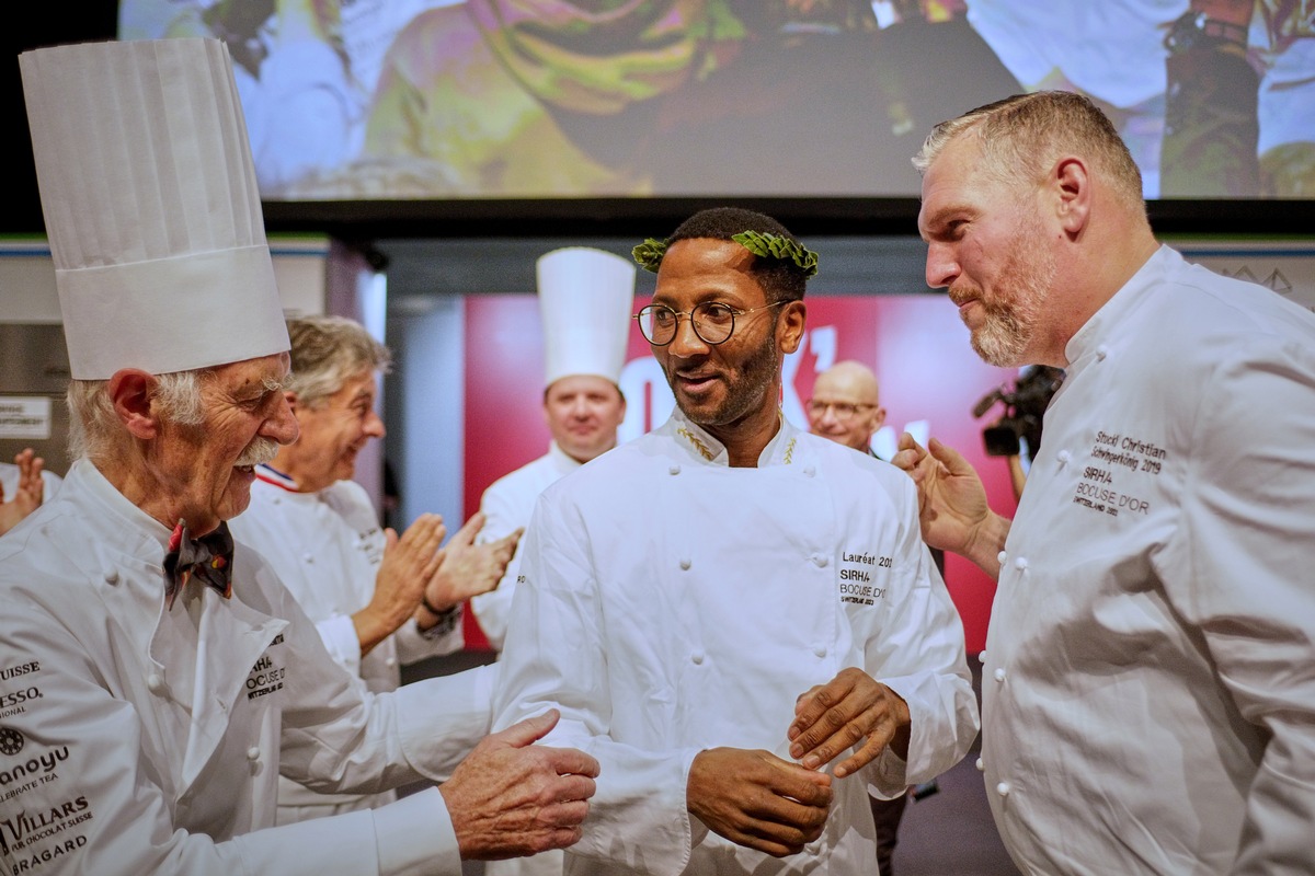 Euloge Malonga wird an der Schweizer Selektion Bocuse d&#039;Or 2023 als Sieger gekrönt