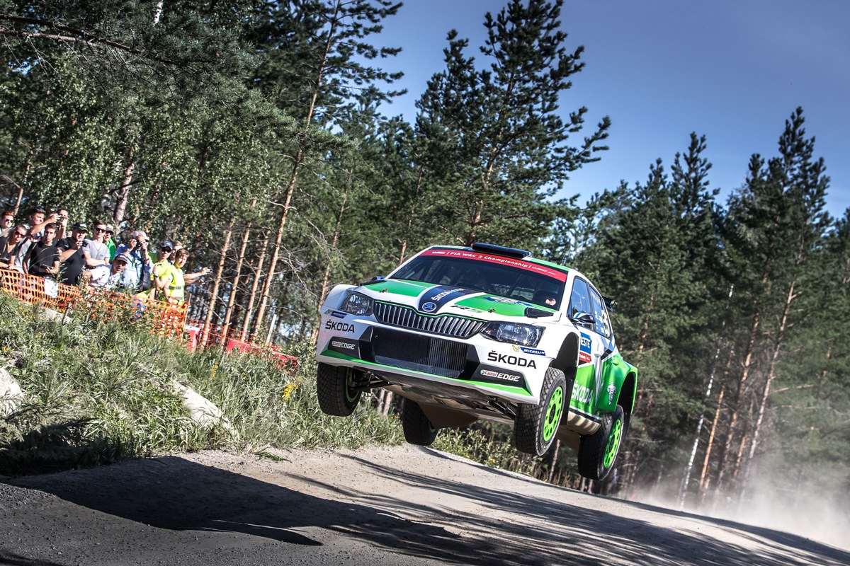 SKODA bei der Rallye Deutschland: selbstbewusst zum Asphalt-Klassiker (FOTO)