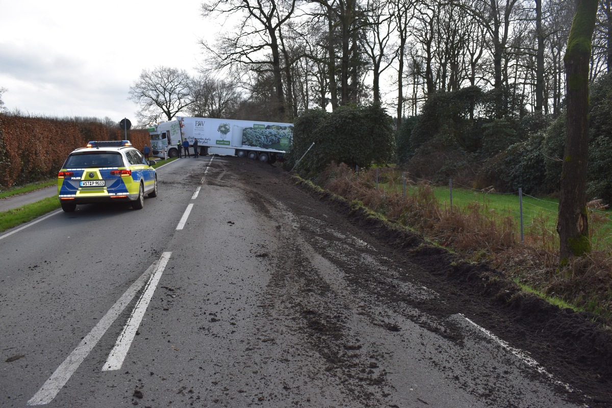 POL-OL: +++ Westerstede: Lkw-Unfall endet glimpflich +++