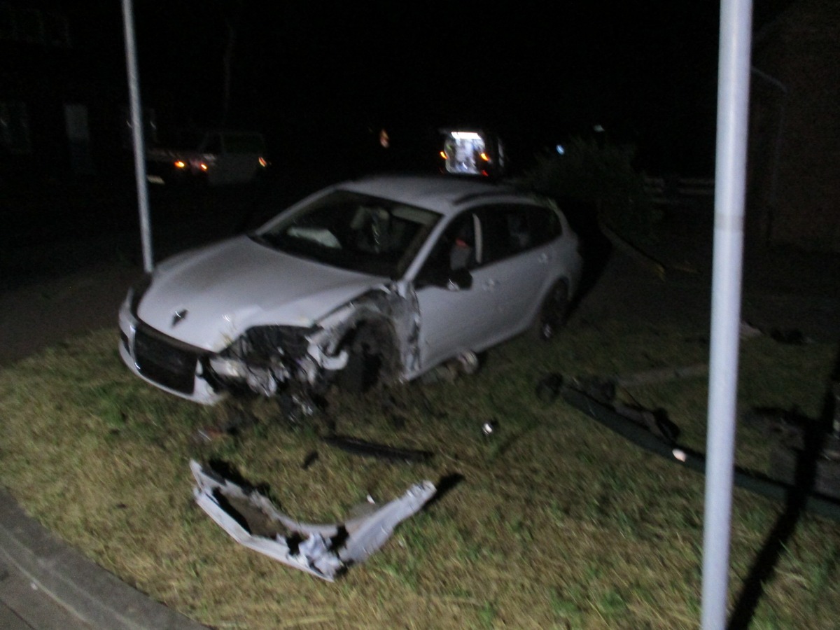 POL-NI: Rehburg-Verkehrsunfall mit 2,09 o/oo