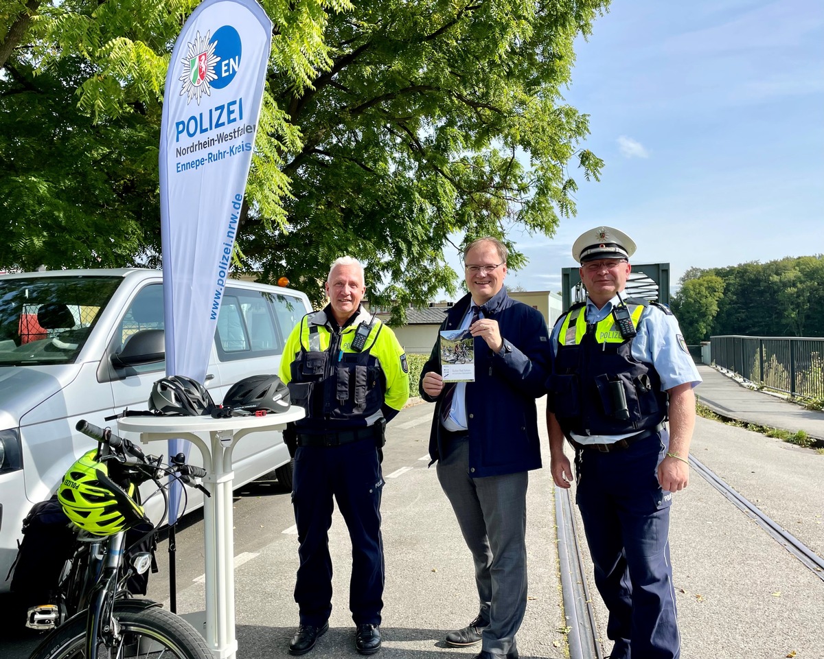 POL-EN: Herdecke/Wetter- Kontrollen im Rahmen der landesweiten Aktionswoche &quot;Roadpol Safety Days&quot;