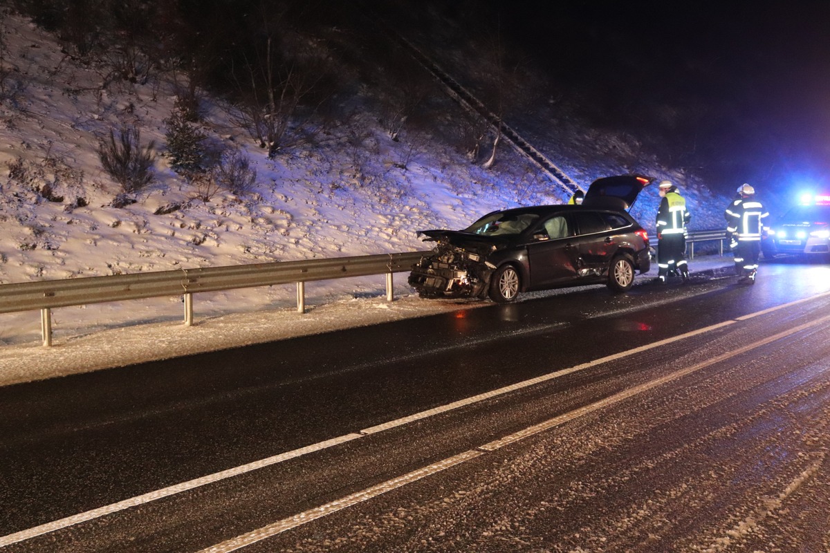 POL-PDWIL: Verkehrsunfall mit Verletzten auf der B51 bei Prüm